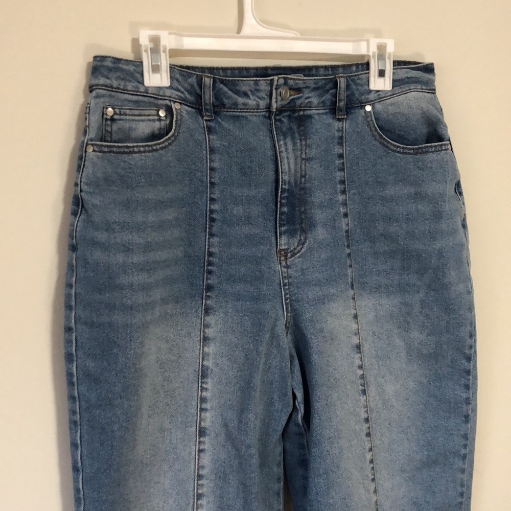 And Now This high rise relaxed fit seam front size 32 - Picture 3 of 6